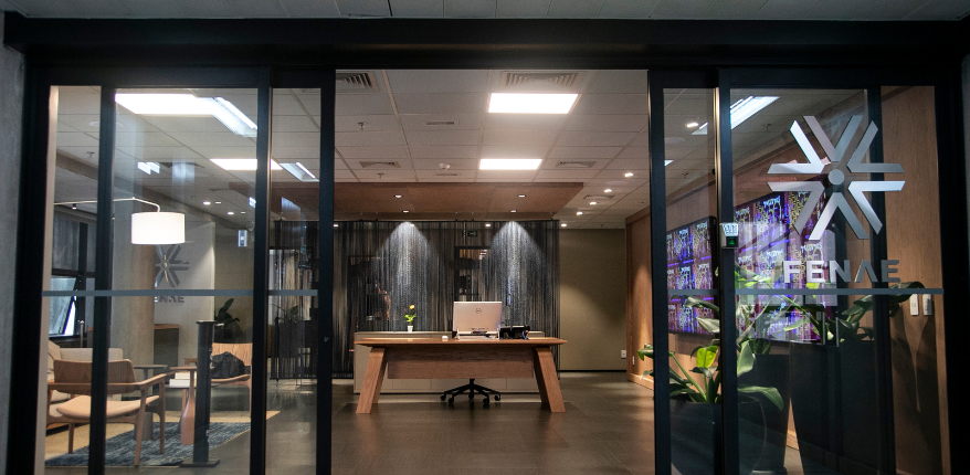 Fachada Fenae 878x430.png